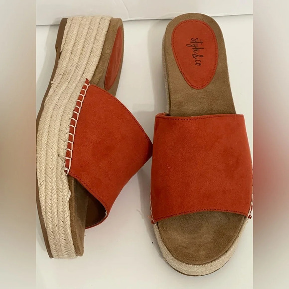 TYLE & CO Slip-On Wedge Orange Sandals size 8.5 - Picture 1 of 11